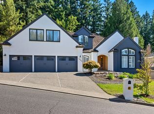 19229 35th Pl, Lake Oswego, OR 97034