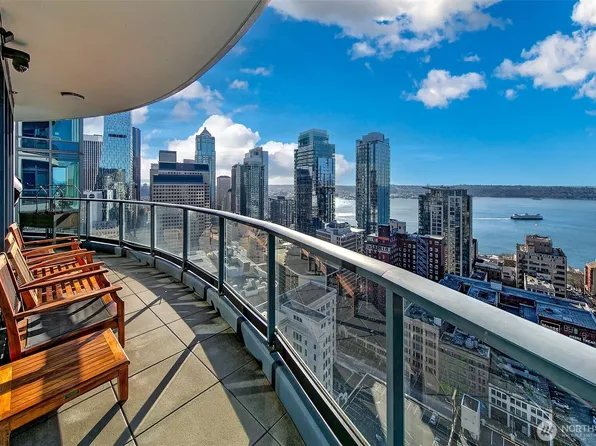 1920 4th Avenue #2802, Seattle, WA 98101