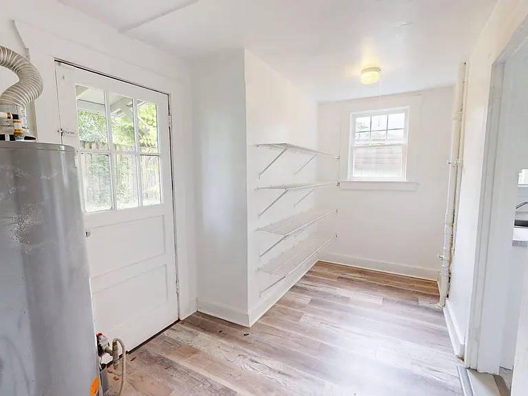 738 Wood St #A — Photo 19