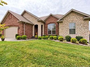 1115 Frontier Trl, Greenville, IN 47124