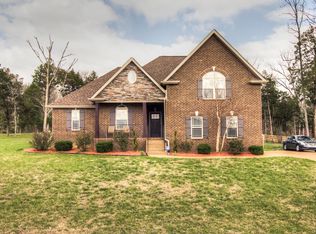 129 Legends Ridge Dr, Lebanon, TN 37090