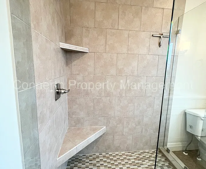 1615 Porter Ave — Photo 22