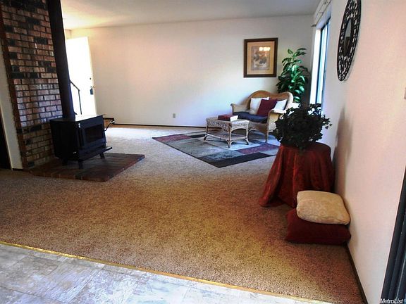 5th image of 2852 Hotchkiss Ct