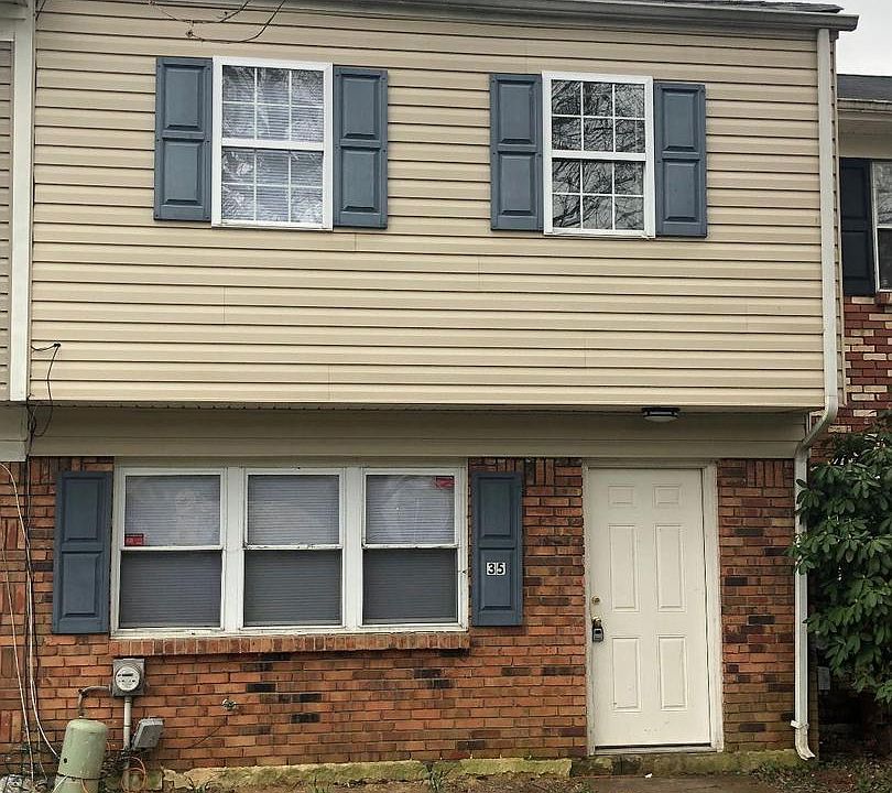 1st image of 35 Willow Ct