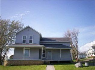 509 Colfax St, Argyle, WI 53504