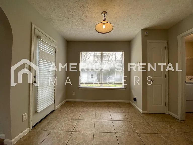 5773 Hammermill Loop — Photo 16