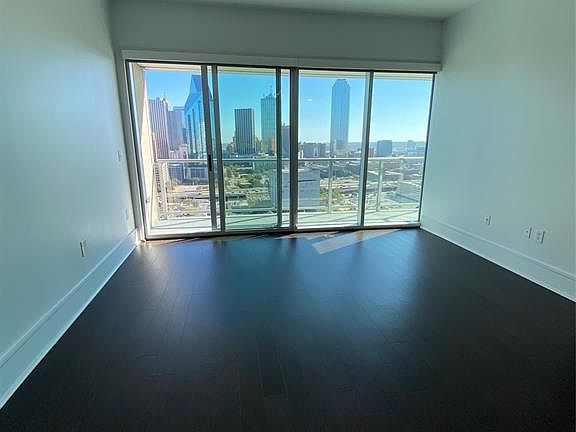 2nd image of 2502 N Houston St #2407