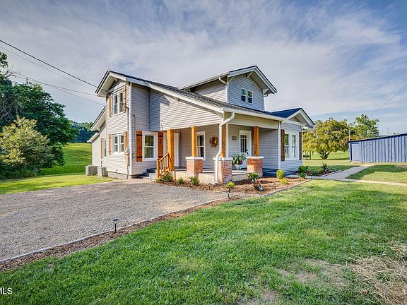 2nd image of 123 Hairetown Rd