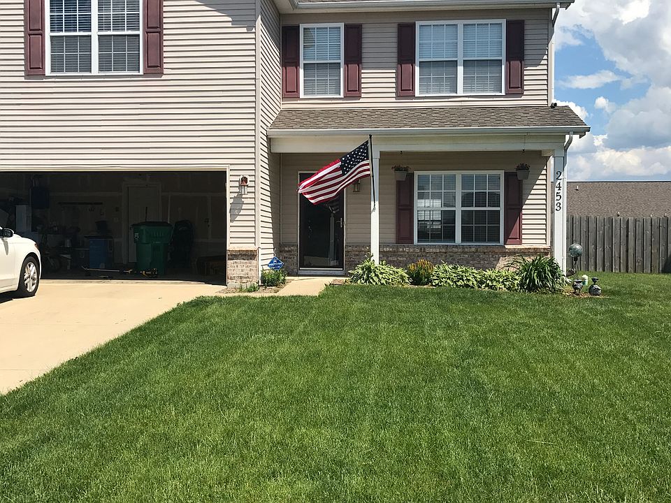 1st image of 2453 Bluewood Way
