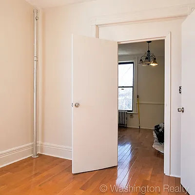 Rented by Washington Realty Corp. | media 40