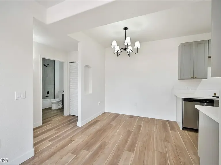 3318 N Decatur Blvd #1107 — Photo 2