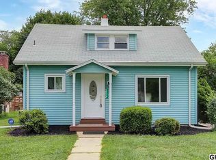 207 Fairview Rd, New Cumberland, PA 17070