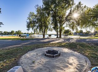 6790 Manor Dr, Mound, MN 55364