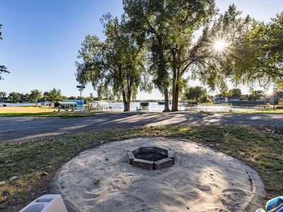 6790 Manor Dr, Mound, MN, 55364