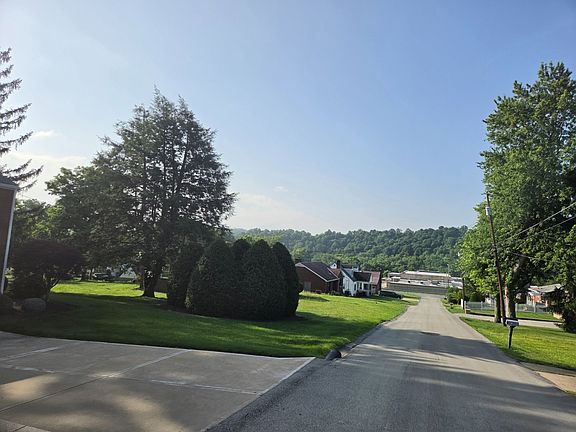 4th image of 5111 Hill St