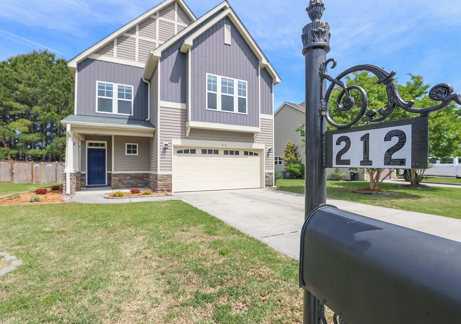 The Landing at Mill Creek community! Washer / Dryer included — Photo 1