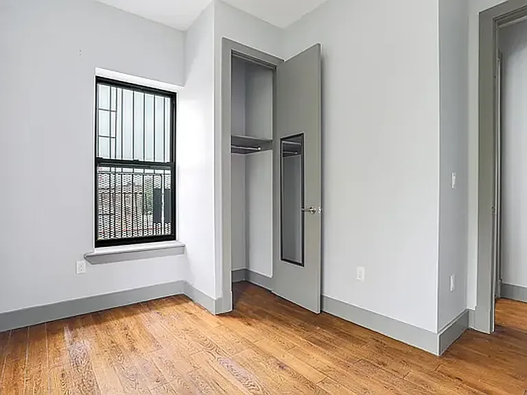 1329 Pacific St #2F — Photo 6