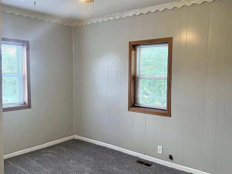 301 E Memorial Dr. (Wilson Acquisitions, LLC) — Photo 5