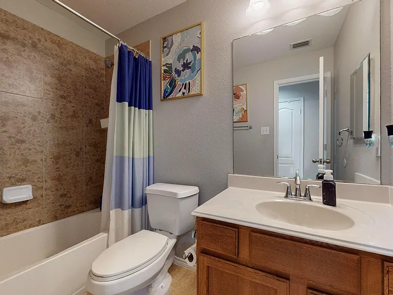 9412 Caliente Dr — Photo 34