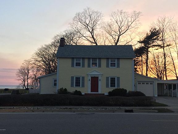 3rd image of 601 N Lakeshore Dr