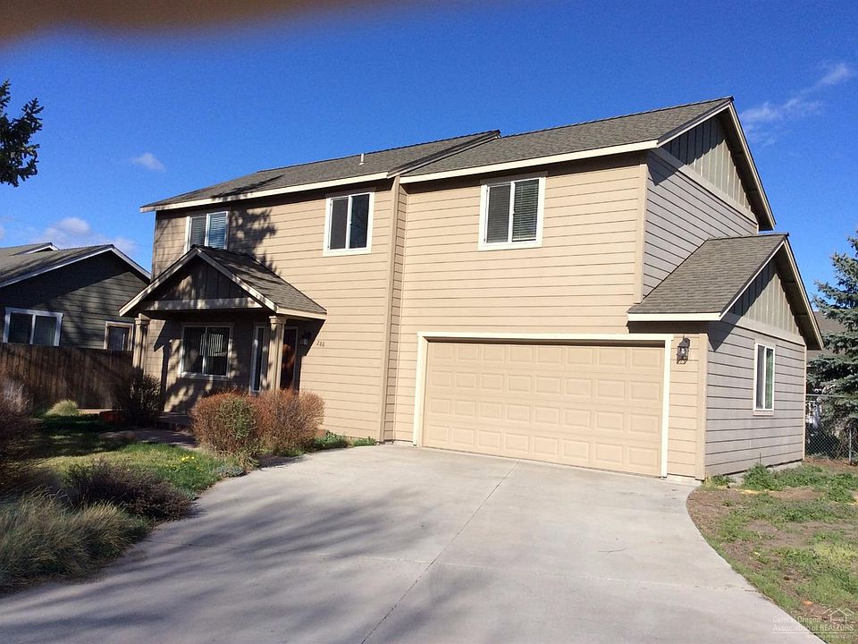 1st image of 288 SE Laurel Ln