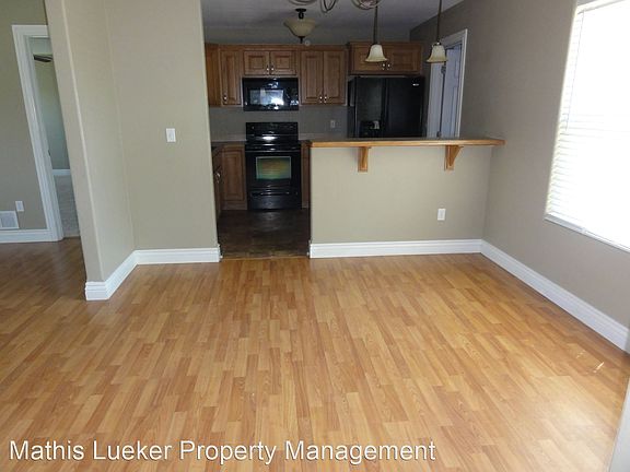 4th image of 1607 W 14th Street Pl