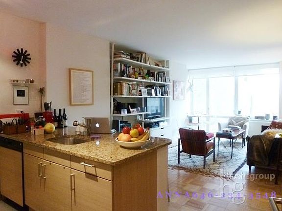 2nd image of 125 W 31st St #17B**