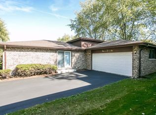 301 S Champlain Ave, Glenwood, IL 60425