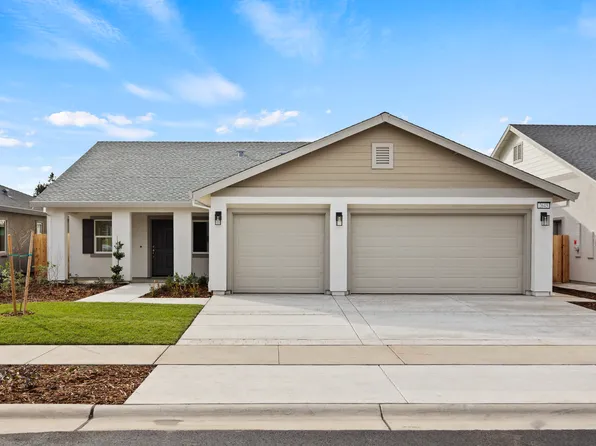 Chestnut Plan, Orchard Creek Estates