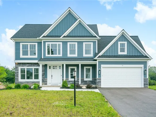 31 Bay View Ter, Geneva, NY 14456