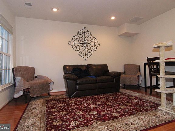 4th image of 110 Garcia Ln