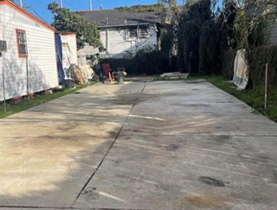 4th image of 1329 Eagle St