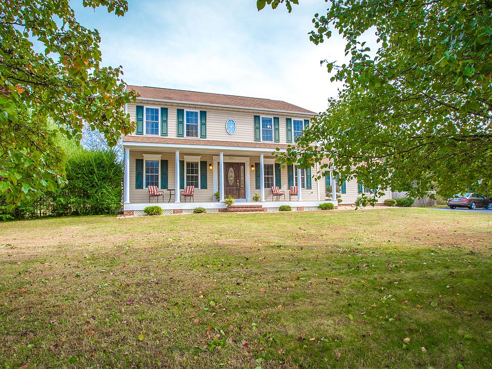 1st image of 9221 Isle Of Laurels