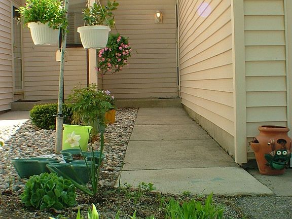 Private Entrance