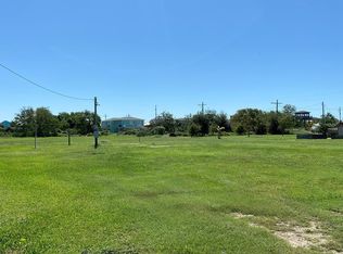 1940 Highway 87, Pt Bolivar, TX 77650