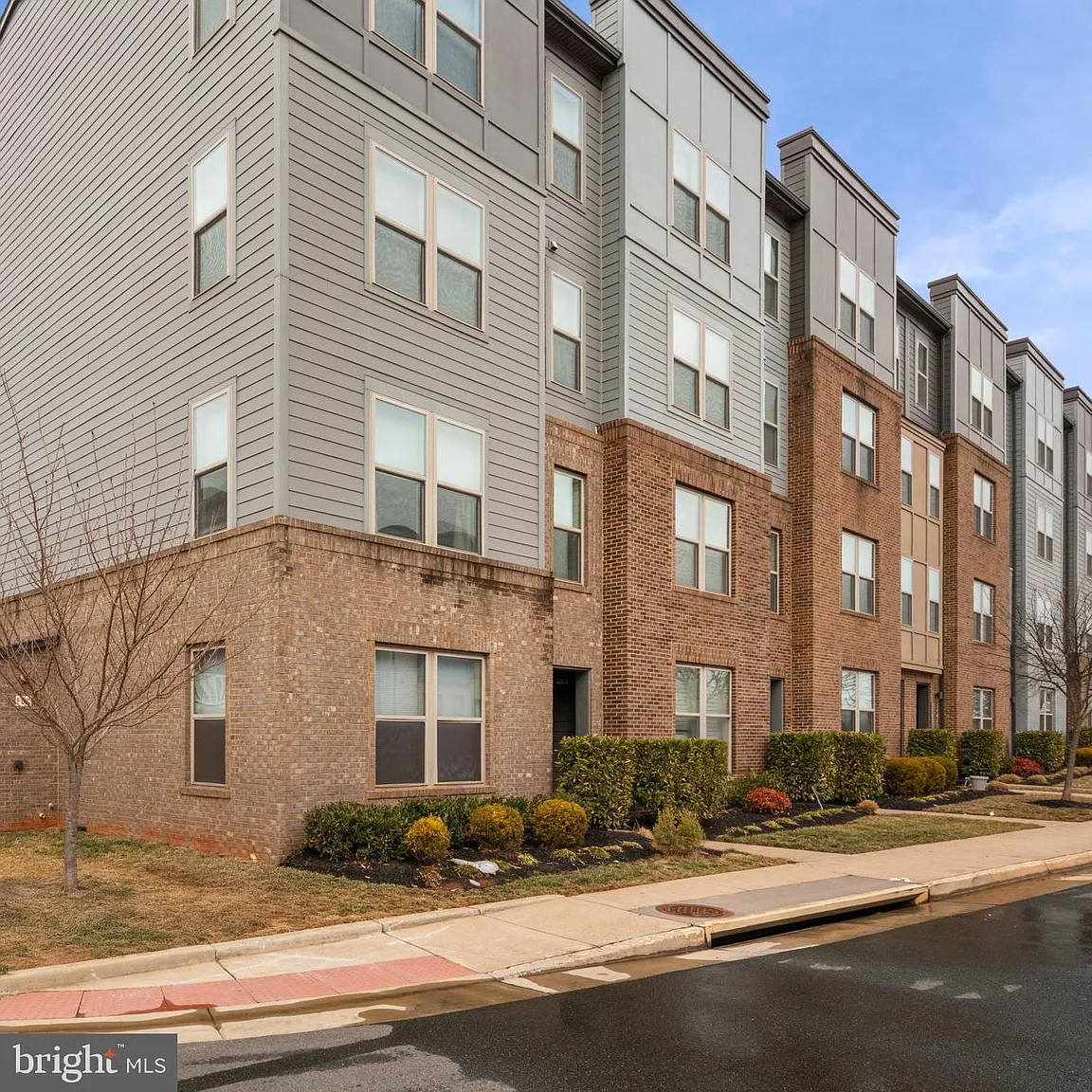 10485 Ratcliffe Trl photo 1