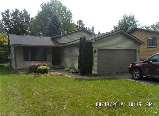 1st image of 1369 Farmridge Ave