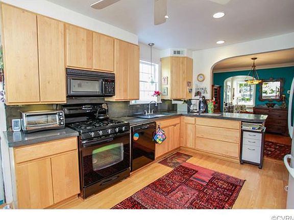 5th image of 4300 N Ashlawn Dr