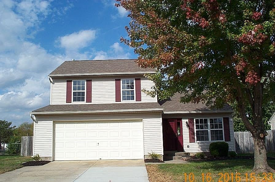 1st image of 940 Autumn Ct