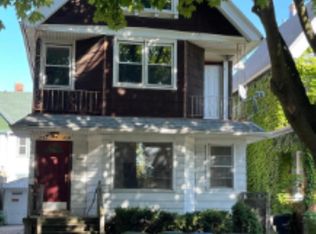 2440 N Cramer St #2440, Milwaukee, WI 53211