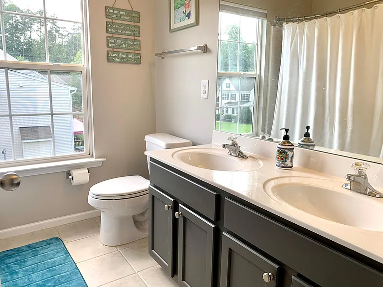 100 Riley Oaks Ln — Photo 26