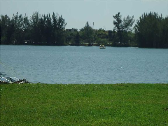 2nd image of 4063 Crystal Lake Dr #4063