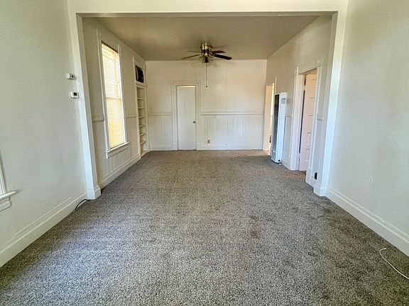 2nd image of 1044 Lincoln St