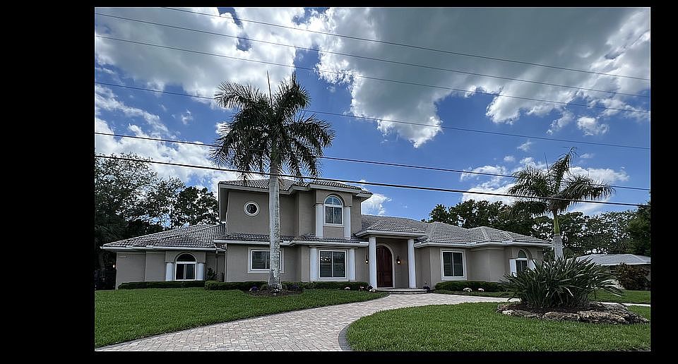 1st image of 345 S Shore Dr