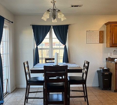 5th image of 1220 Shiraz Dr