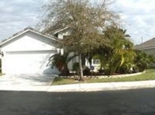 16391 NW 24th St, Pembroke Pines, FL 33028