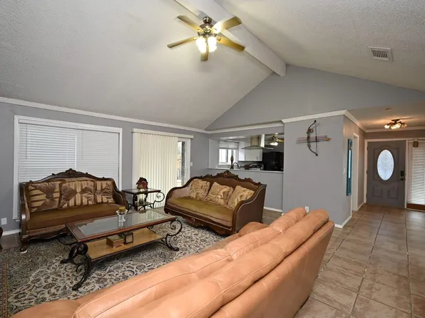 13102 Richmond Ave, Houston, TX 77082