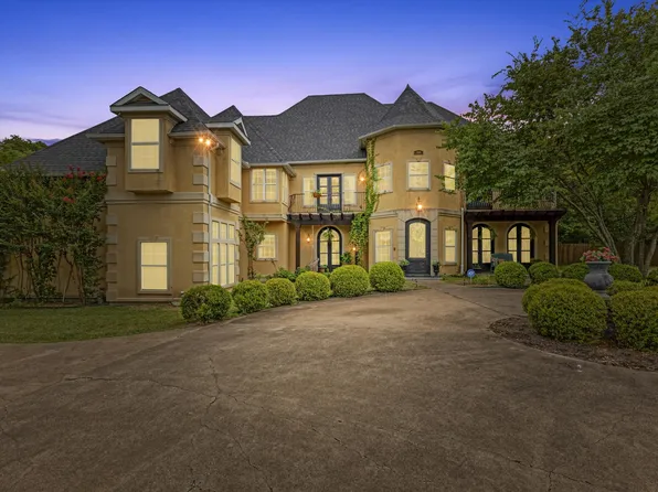 1514 New Market Rd, Mesquite, TX 75149