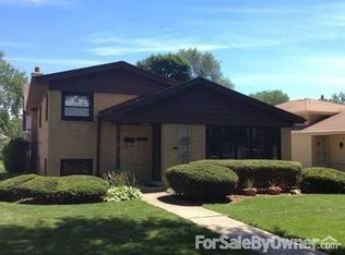 10521 S Kolin Ave, Oak Lawn, IL