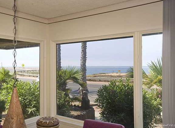 4th image of 1227 Sunset Cliffs Blvd